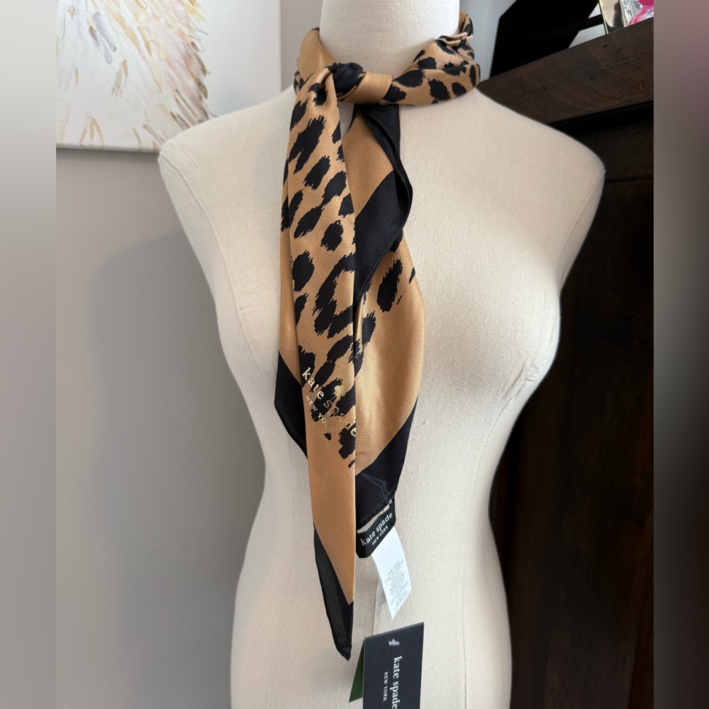 kate spade Leopard Print Silk Scarf in Tan and Black NWT